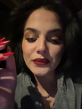دردشة LunnaVey الجنسية المباشرة