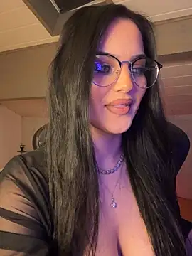 LunnaVey Live XXX-Chat