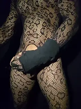 _hot_hard_cock_ Adlı Modelin Web Kamerası Şovu