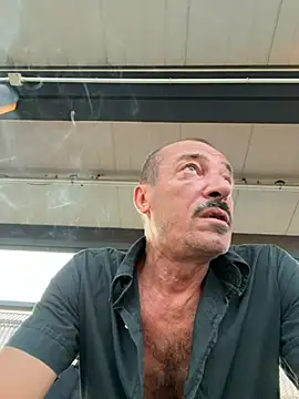 הופעת וובקאם של DEVILMAN66RM