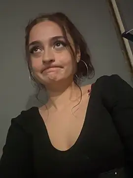 shotsaftermidnight's Live XXX Chat