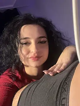 DelyraMko – webcam-show