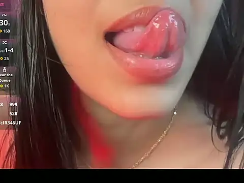 Luscious_Anika Adlı Modelin Canlı XXX Sohbeti