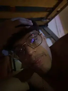 max__4vc webcam show