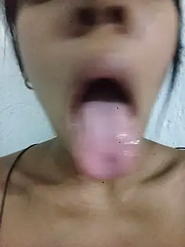evalover1 Adlı Modelin Canlı XXX Sohbeti