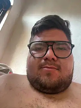 jonagama3314 Show in webcam