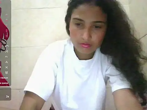 Sasha_sainn Adlı Modelin Canlı XXX Sohbeti