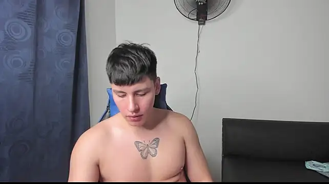 kri20's Webcam Show