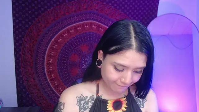 valkyrie_moon Webcamshow