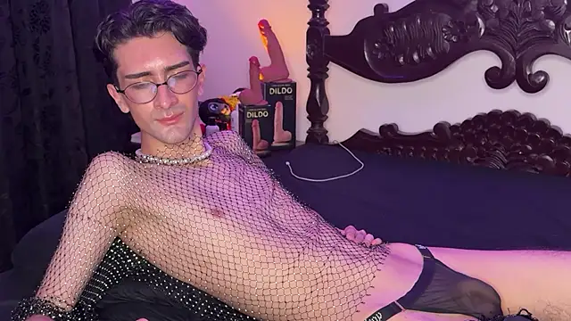 SAINT_GALADRIEL – webcam-show