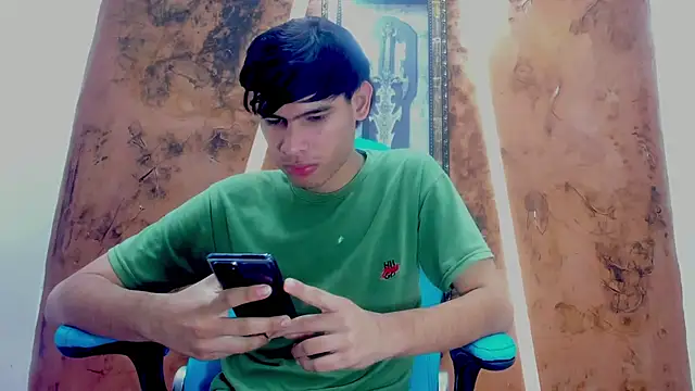 Tyler_schoby webcam show