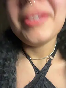 Babyellenn Adlı Modelin Canlı XXX Sohbeti