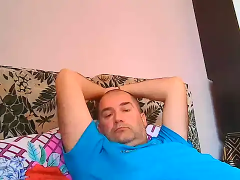 Show modela bambolino1978 na web-kameri