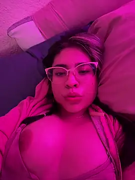 دردشة SelinaKyle001 الجنسية المباشرة