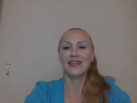 Lareviad Adlı Modelin Canlı XXX Sohbeti