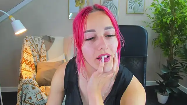 Liinda_Lee Live XXX Chat