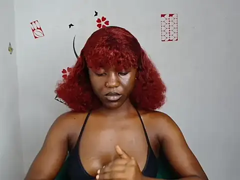 Webkamerová show Nasty_hotpetite