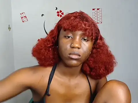 Nasty_hotpetite 网络视讯表演