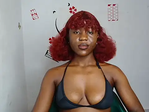 Nasty_hotpetite 网络视讯表演