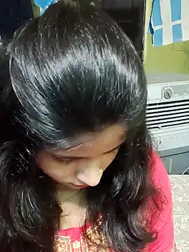 Young_love6 Show in webcam