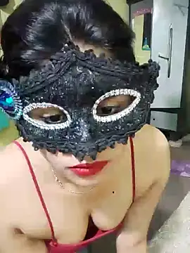 Young_love6 Show in webcam