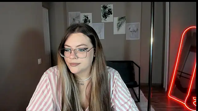 MiraTorson Live XXX-Chat