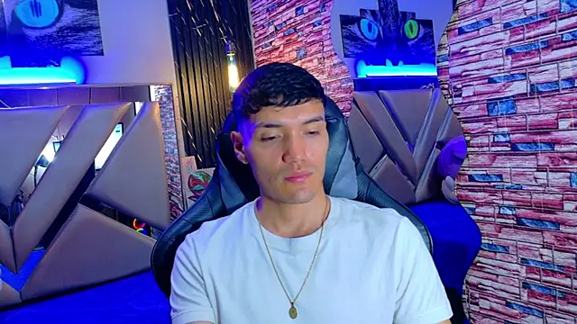 Webkamerová show Aron_Darkx