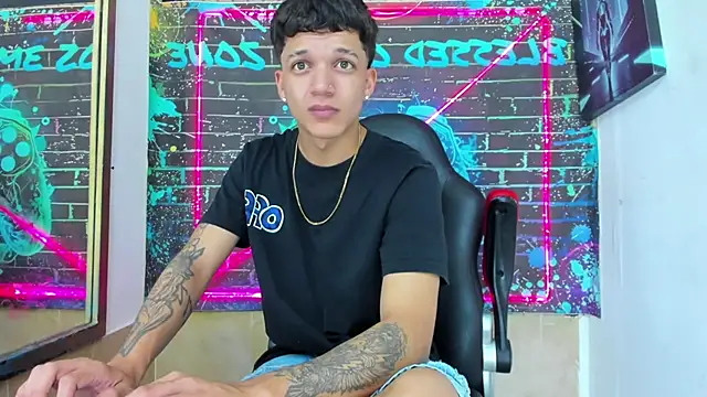 Apolo_Blessed Webcam-Show