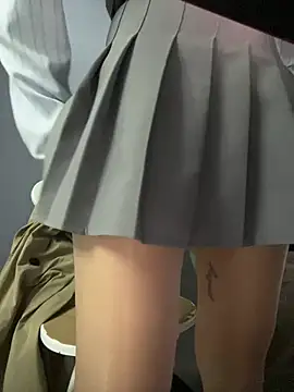צ'אט XXX בשידור חי של Joliee7