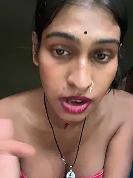 Decent_girl_001 Show in webcam