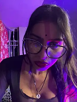 Decent_girl_001 网络视讯表演
