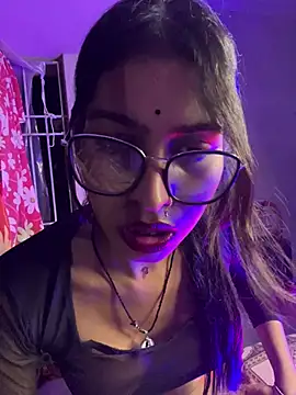 Decent_girl_001のウェブカメラショー