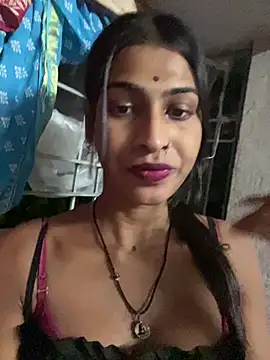 Decent_girl_001 Show in webcam