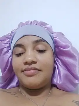 Chat +18 de Alexxa_Morel ao vivo