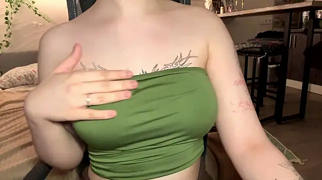 CurlieDoll Live XXX-Chat