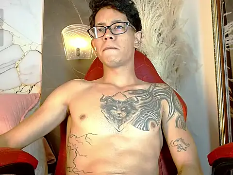Show de Andrew_Hardy na webcam