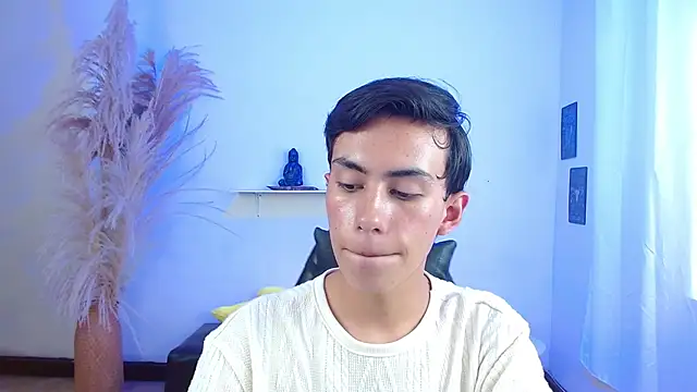 angelocum18のウェブカメラショー