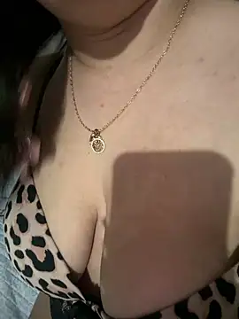 Show de Naturalmentegostosa na webcam