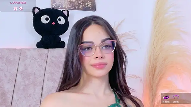 Chat XXX en directo de Maddie_Evanss