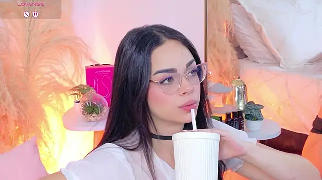 Maddie_Evanss' Live XXX Chat