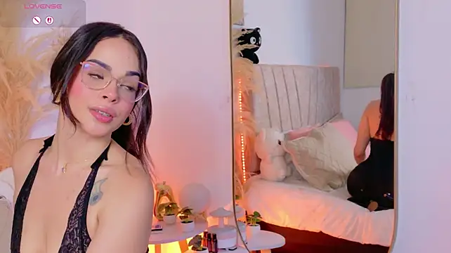 Czat XXX na żywo – Maddie_Evanss