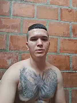 Mikedotow: вебкам-шоу
