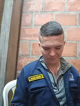 Show de Mikedotow na webcam