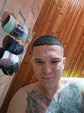 Mikedotow webcam show