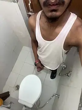 Desidickzz 网络视讯表演