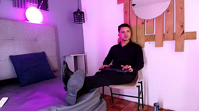 Hey_Noaah Webcam show