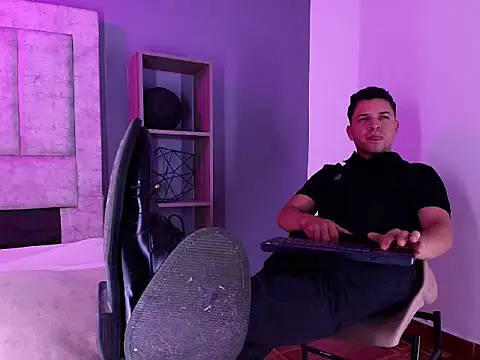 Hey_Noaah Webcam-Show
