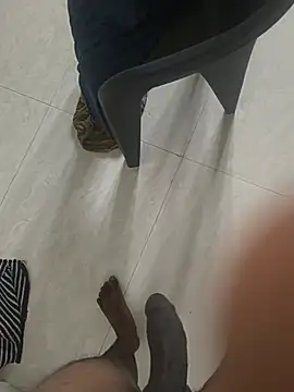 nithisg1223 Webcam show