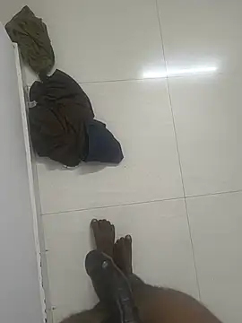 nithisg1223 Show Webcam