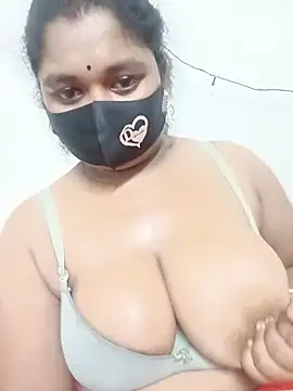 Pooja_Roy_7: онлайн-секс-чат